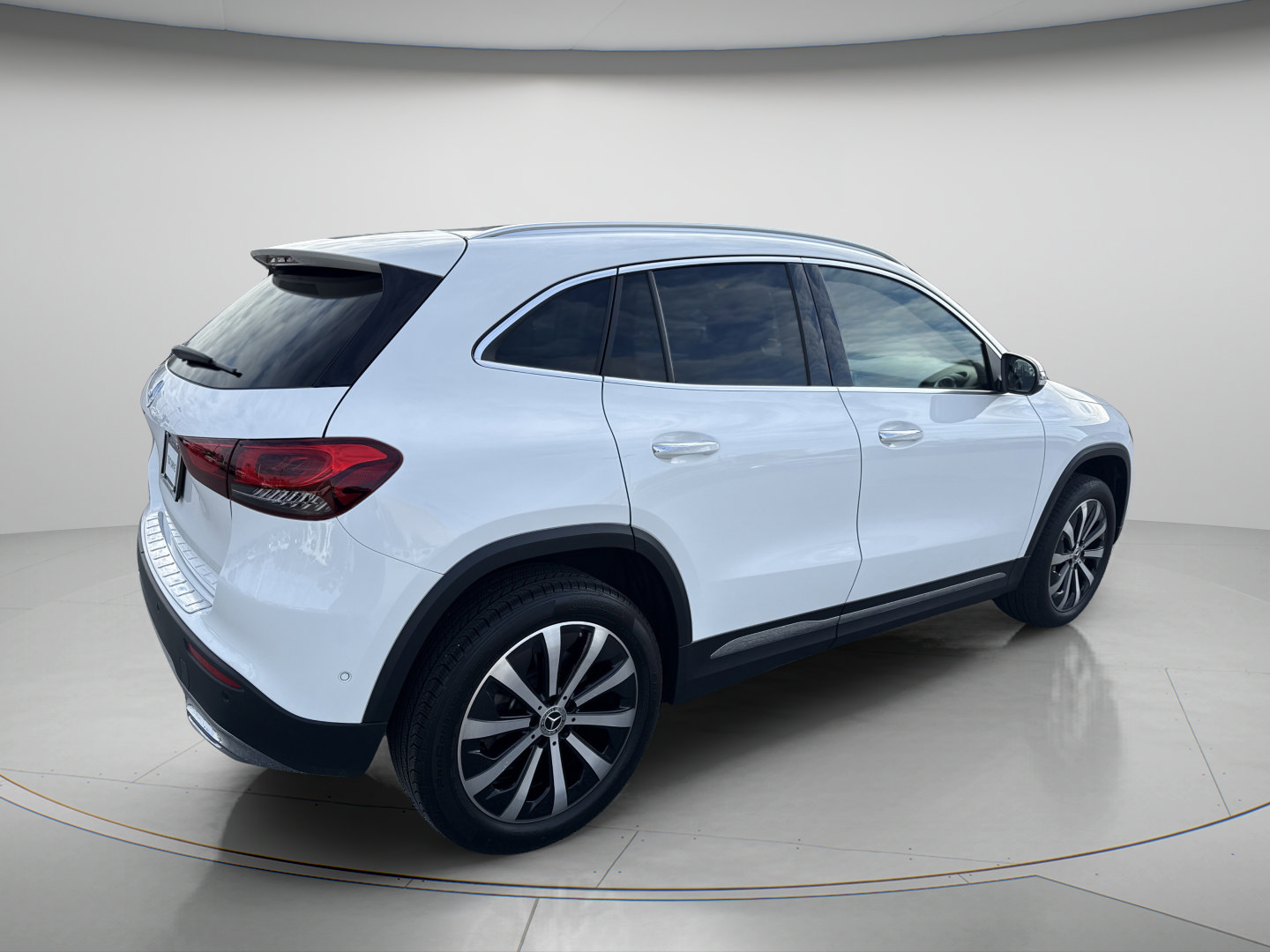 2023 Mercedes-Benz  GLA 250