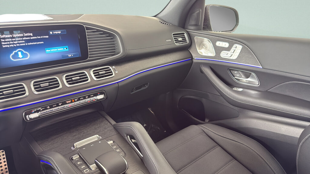2026 Mercedes-Benz  GLS 450