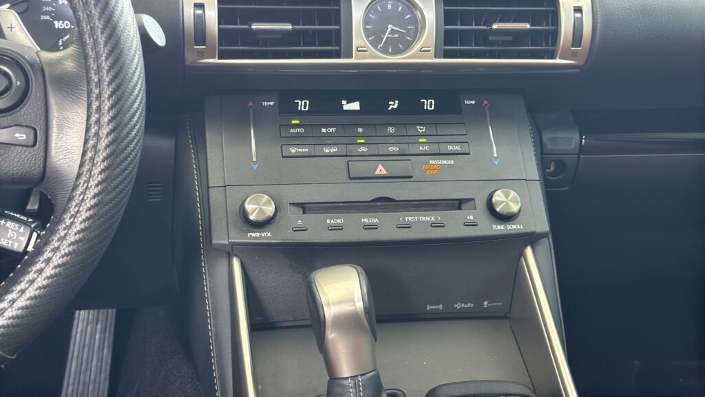 2016 Lexus IS 200t