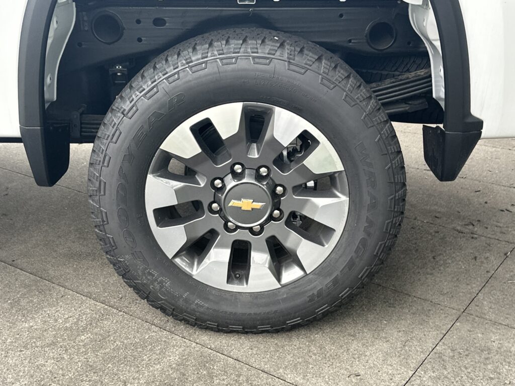 2025 Chevrolet Silverado 2500HD Custom