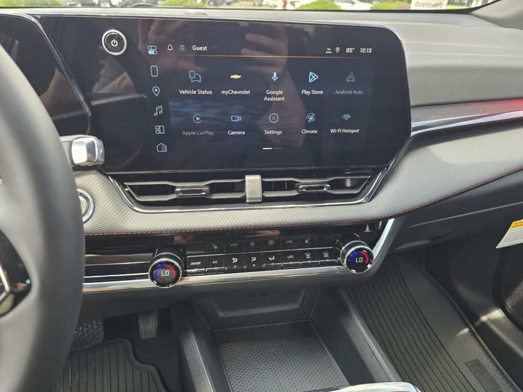2027 Chevrolet Equinox AWD RS