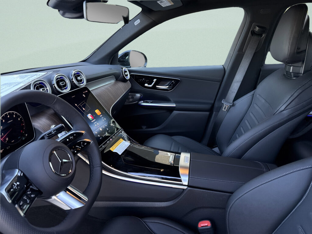 2026 Mercedes-Benz  GLC 300