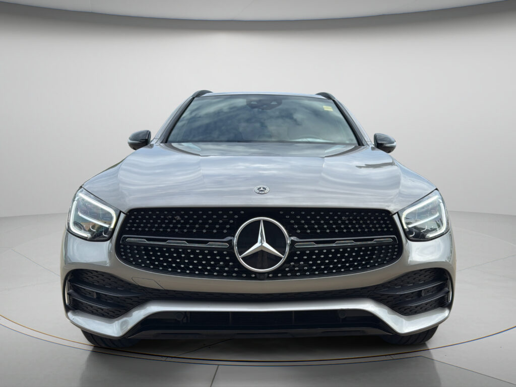 2021 Mercedes-Benz  GLC 300