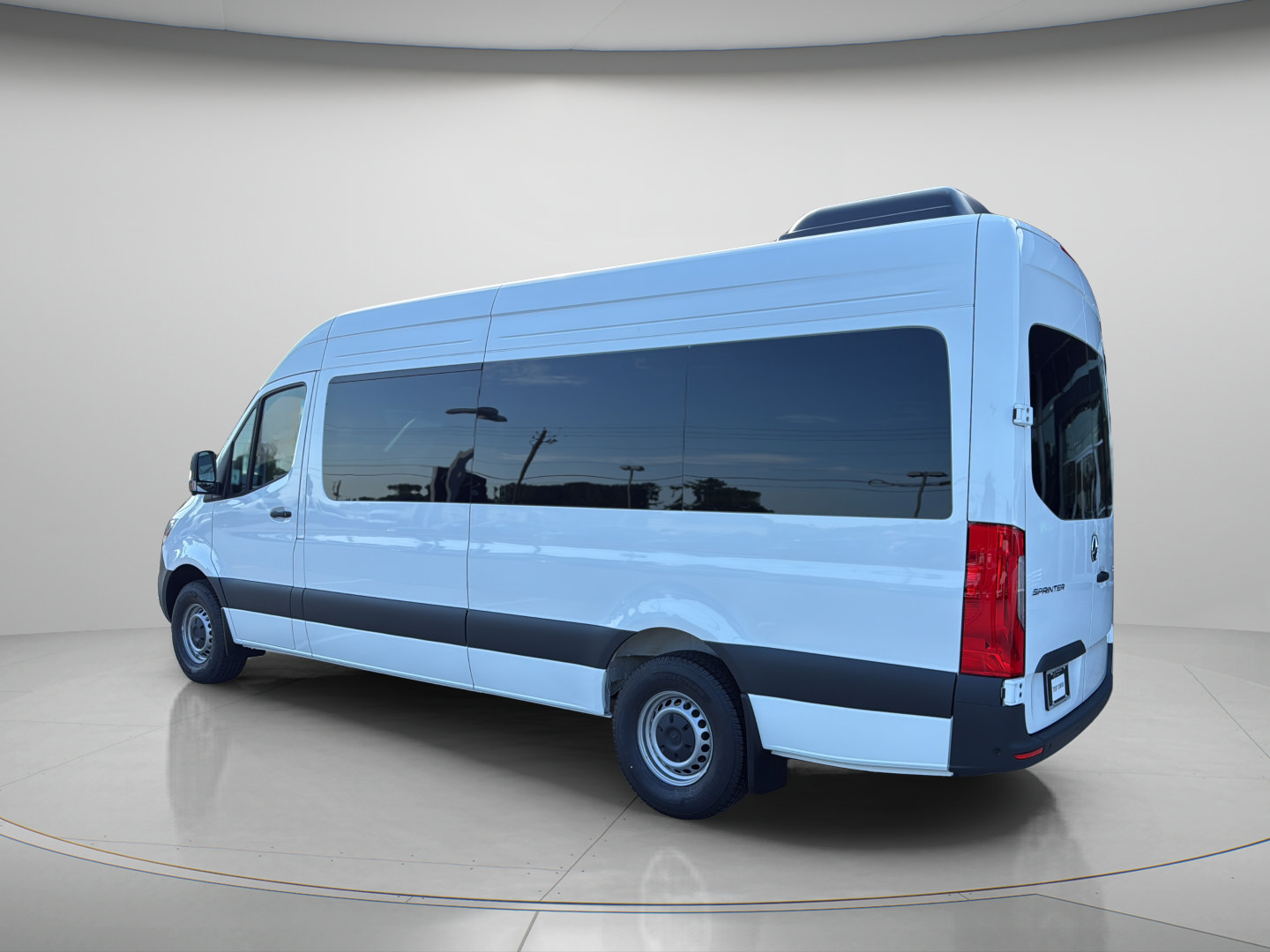 2026 Mercedes-Benz 2026DPVH2L