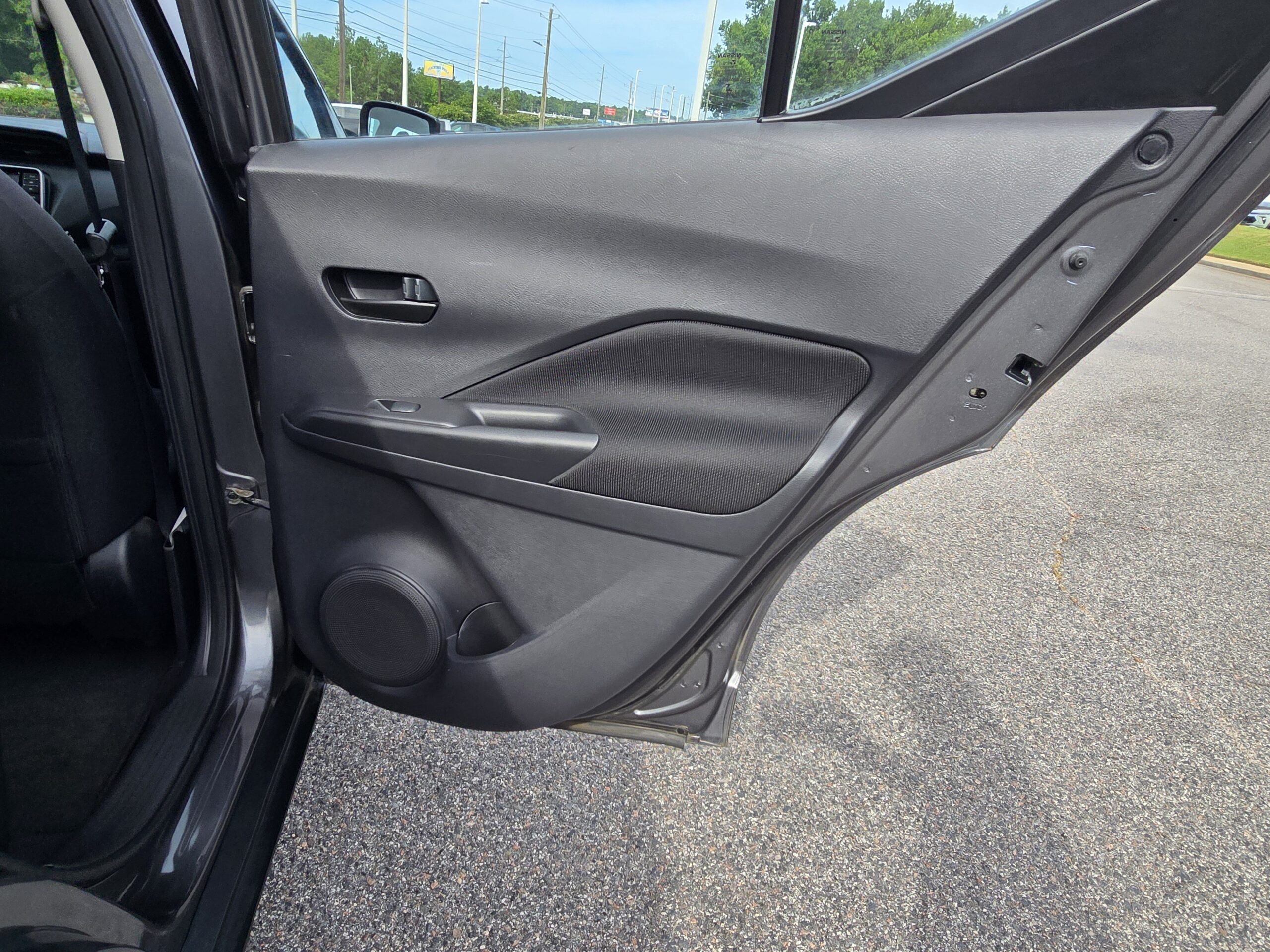 2021 Nissan Kicks S