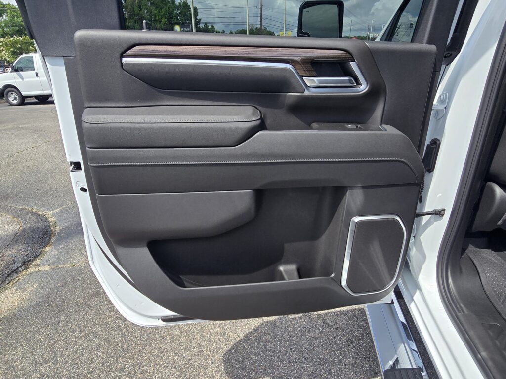 2026 Chevrolet Silverado 3500HD LT