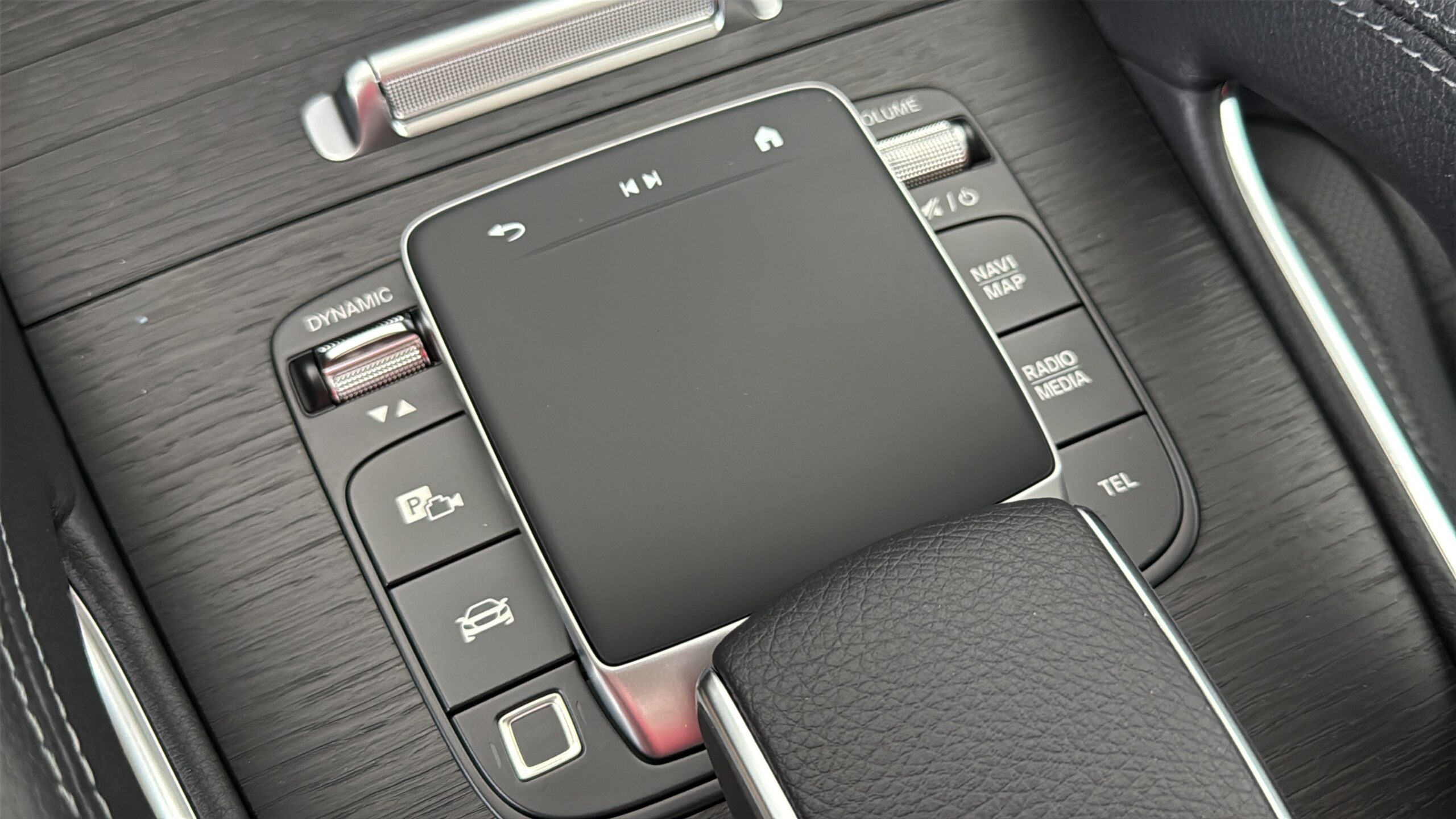 2026 Mercedes-Benz  GLS 450