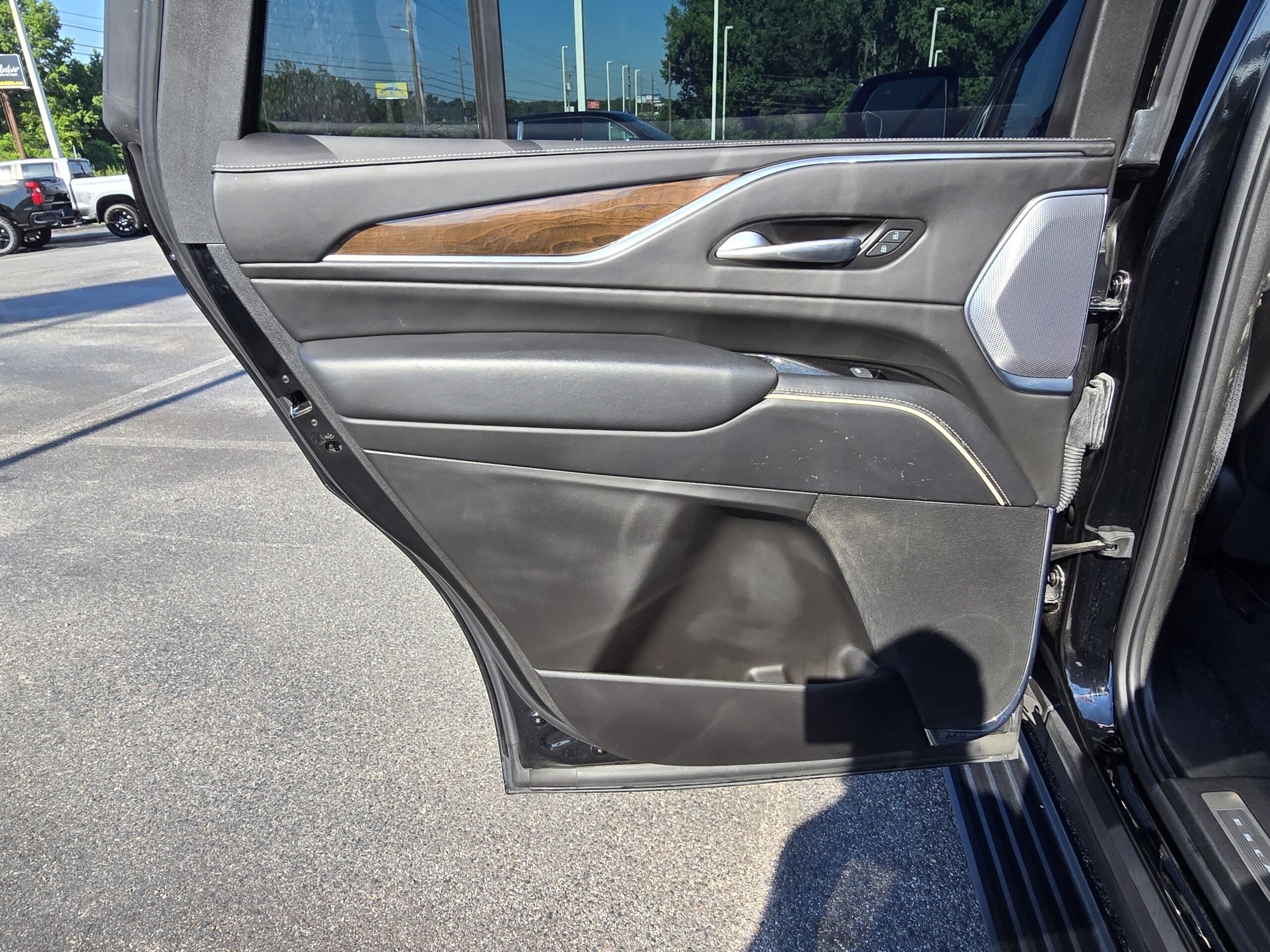 2023 Cadillac Escalade 4WD Sport Platinum