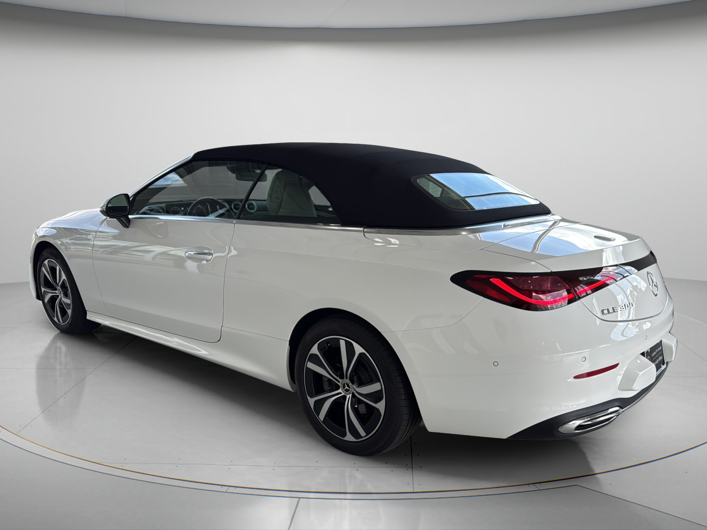 2026 Mercedes-Benz  CLE 300