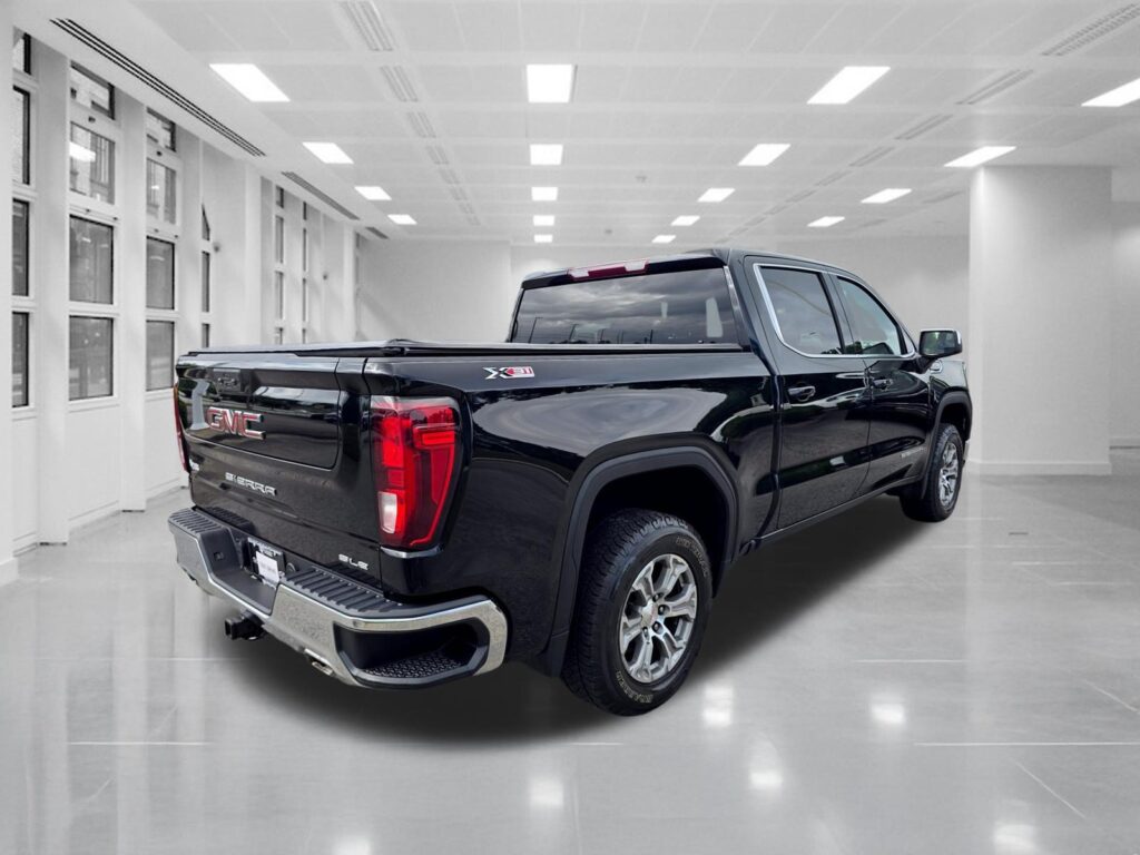 2022 GMC Sierra 1500 SLE