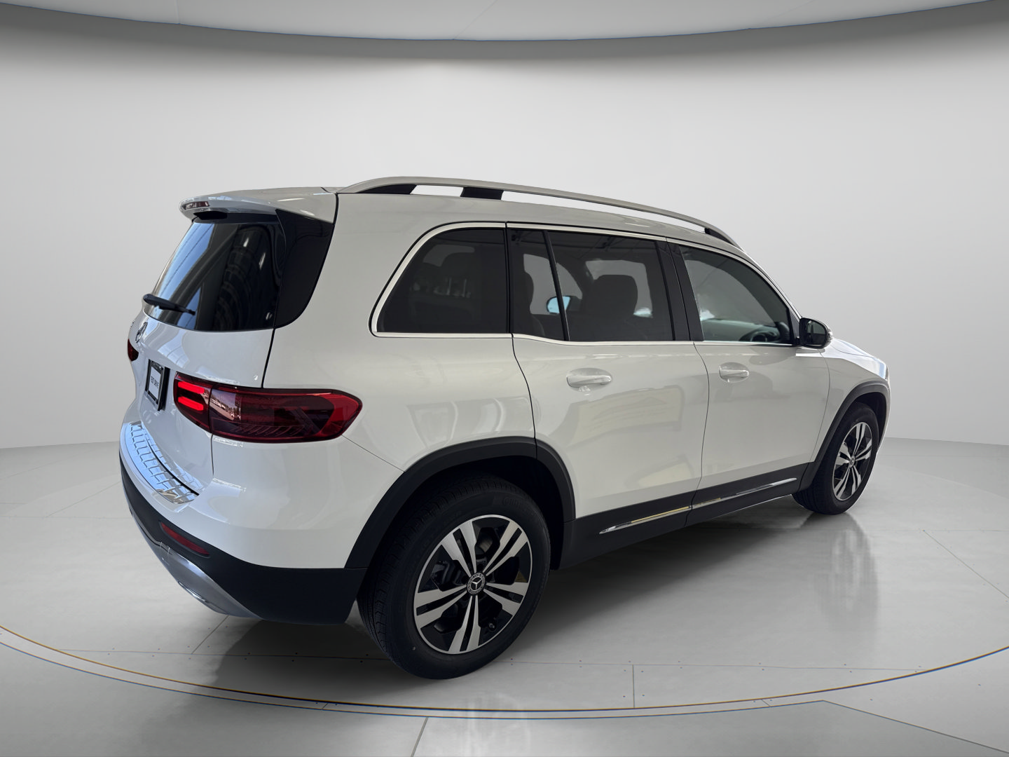 2026 Mercedes-Benz  GLB 250