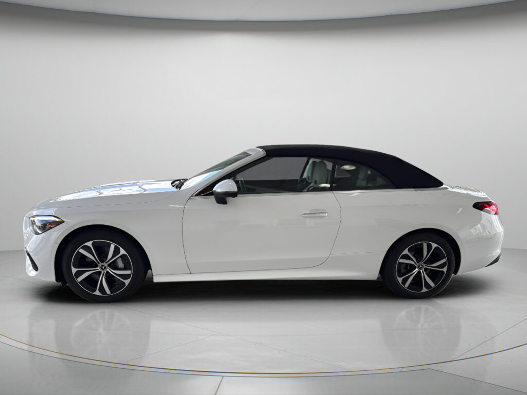 2026 Mercedes-Benz  CLE 300