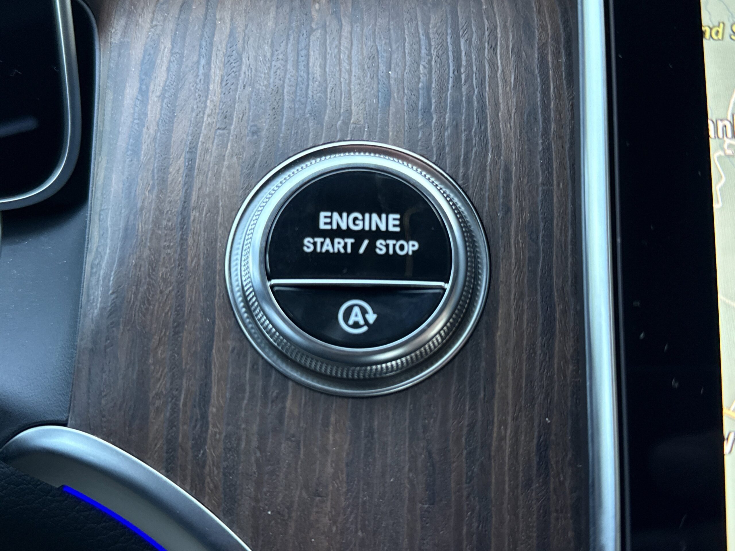 2026 Mercedes-Benz  GLC 300