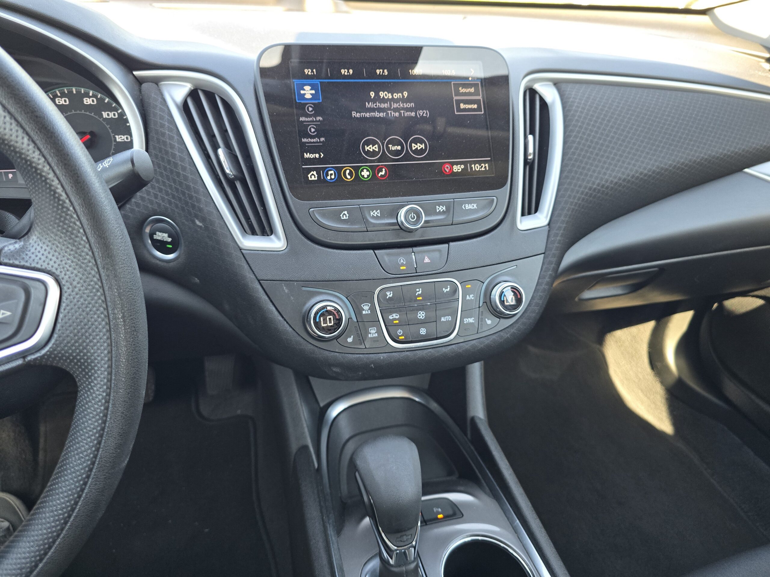 2025 Chevrolet Malibu LT