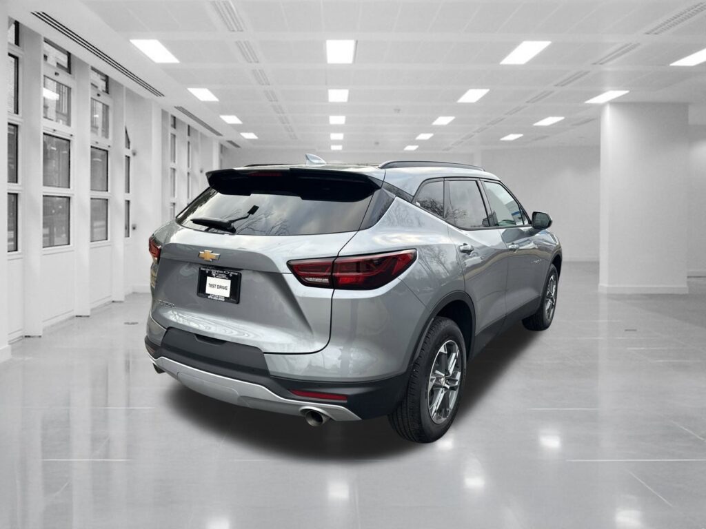 2025 Chevrolet Blazer LT