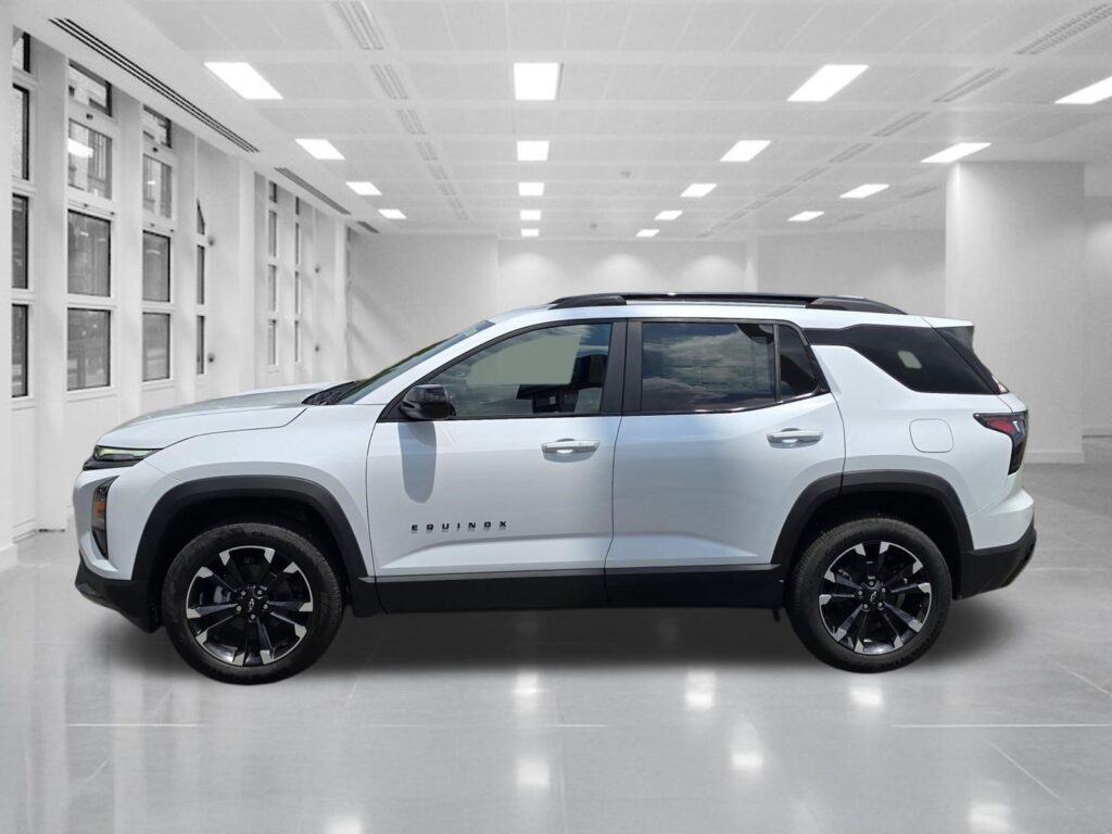 2027 Chevrolet Equinox FWD RS