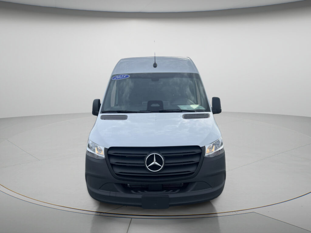 2025 Mercedes-Benz Sprinter Cargo Van 2500