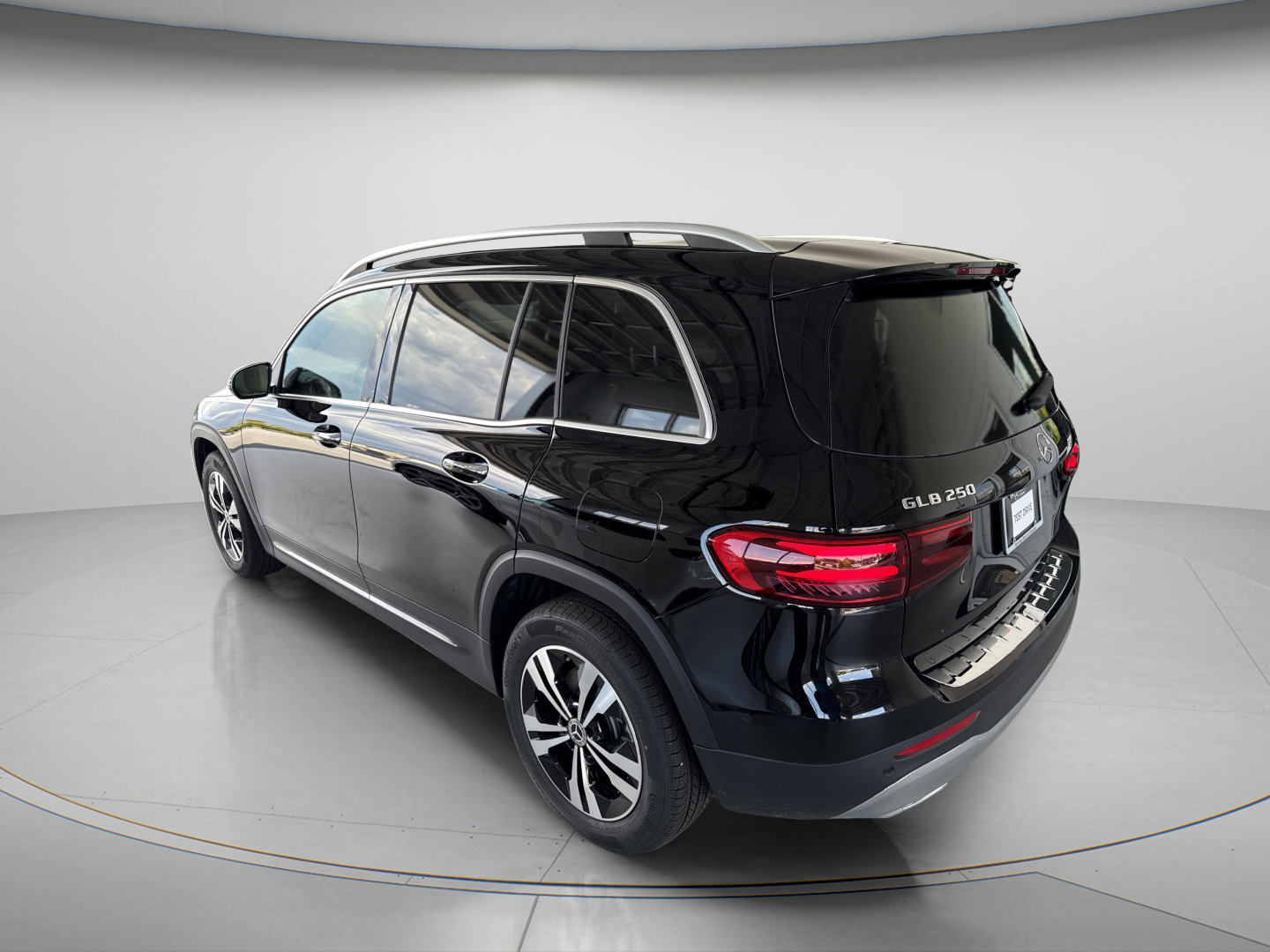2026 Mercedes-Benz  GLB 250