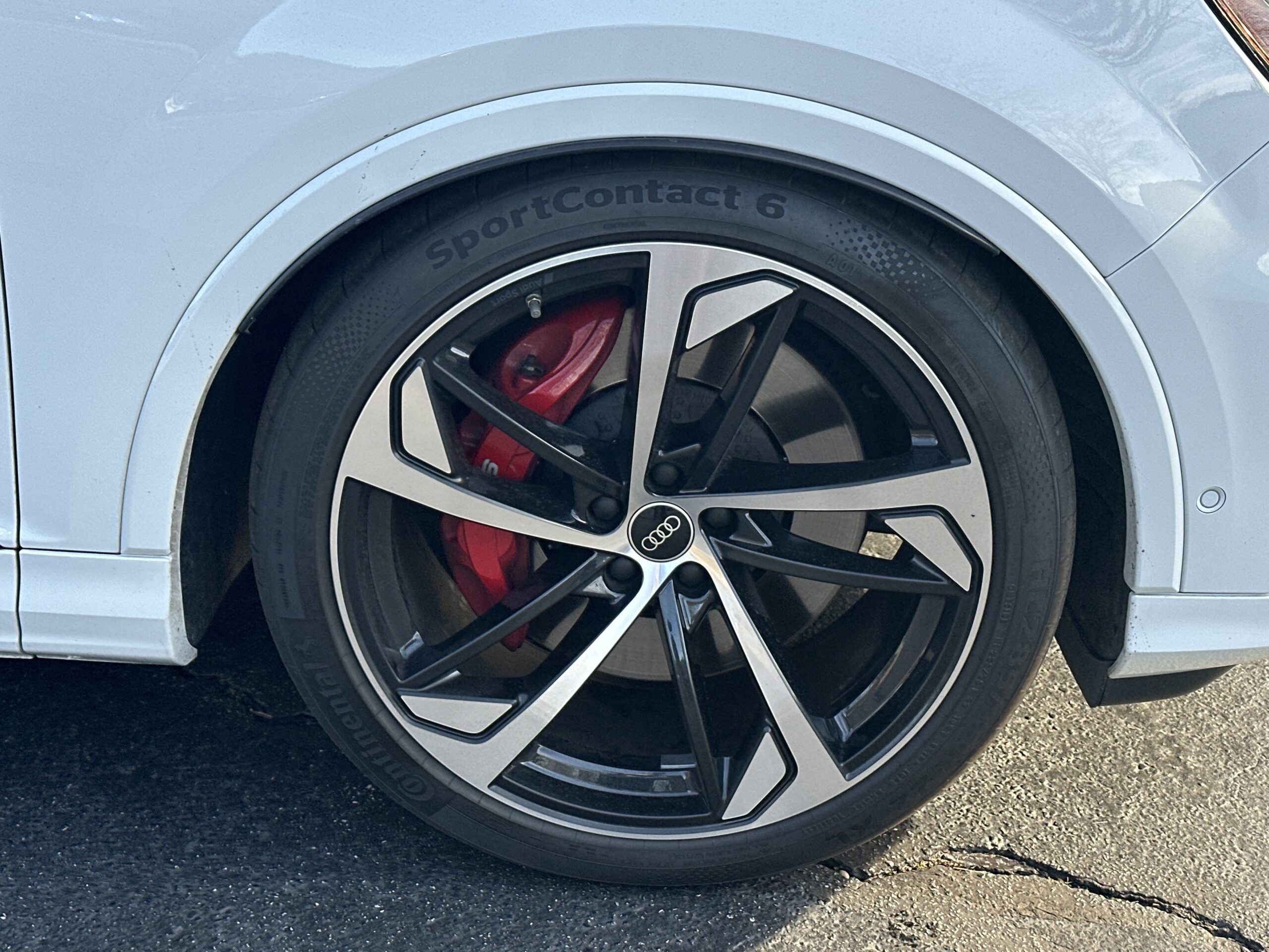 2023 Audi SQ7 Premium Plus