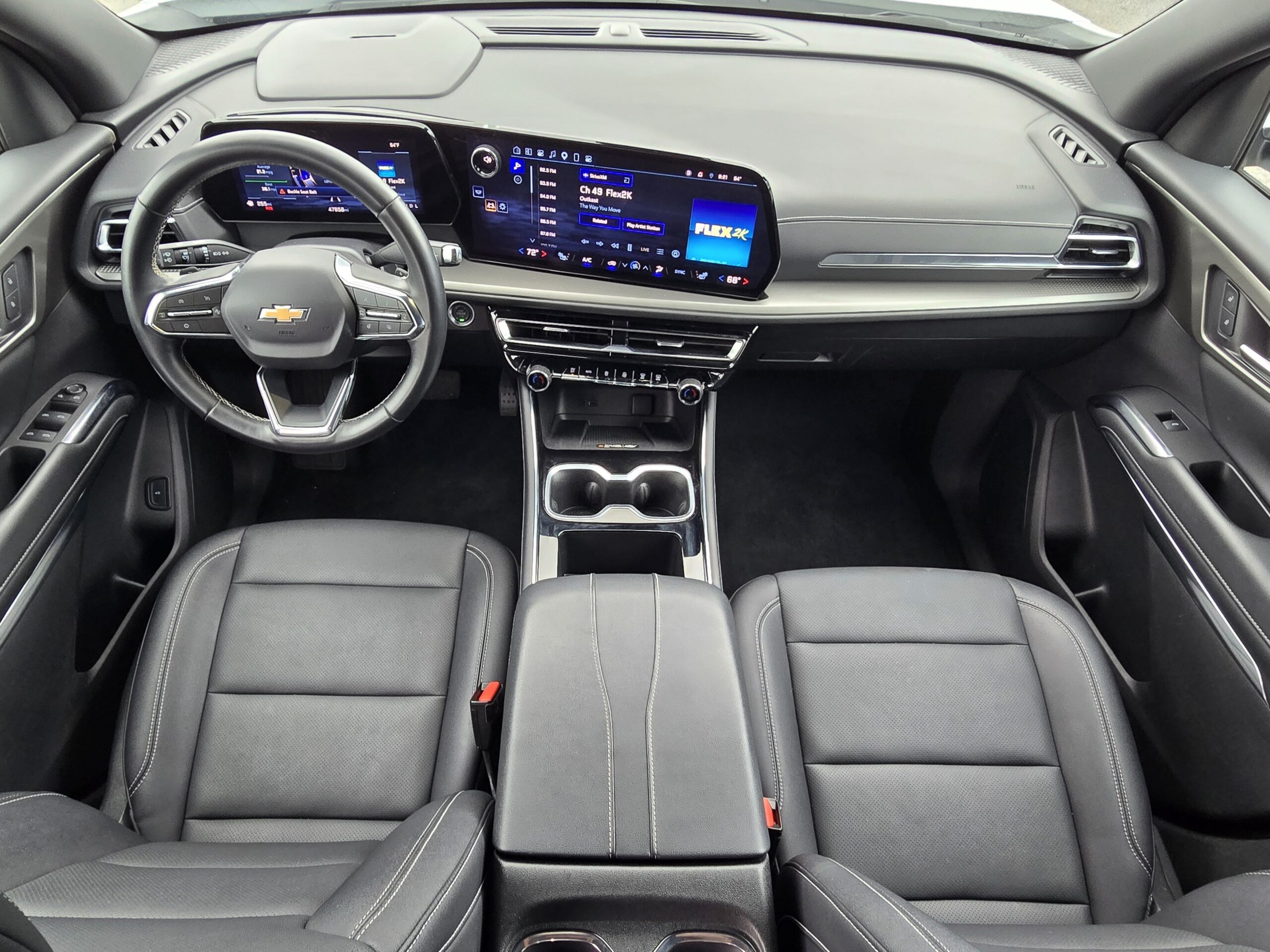 2025 Chevrolet Traverse FWD LT