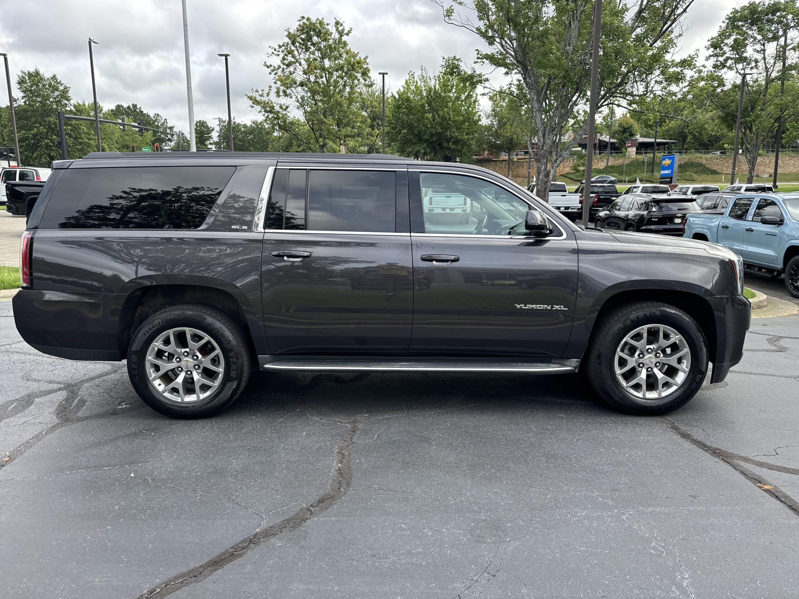 2015 GMC Yukon XL SLE