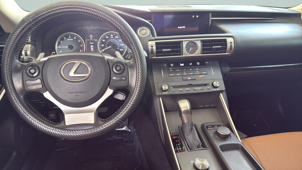 2016 Lexus IS 200t