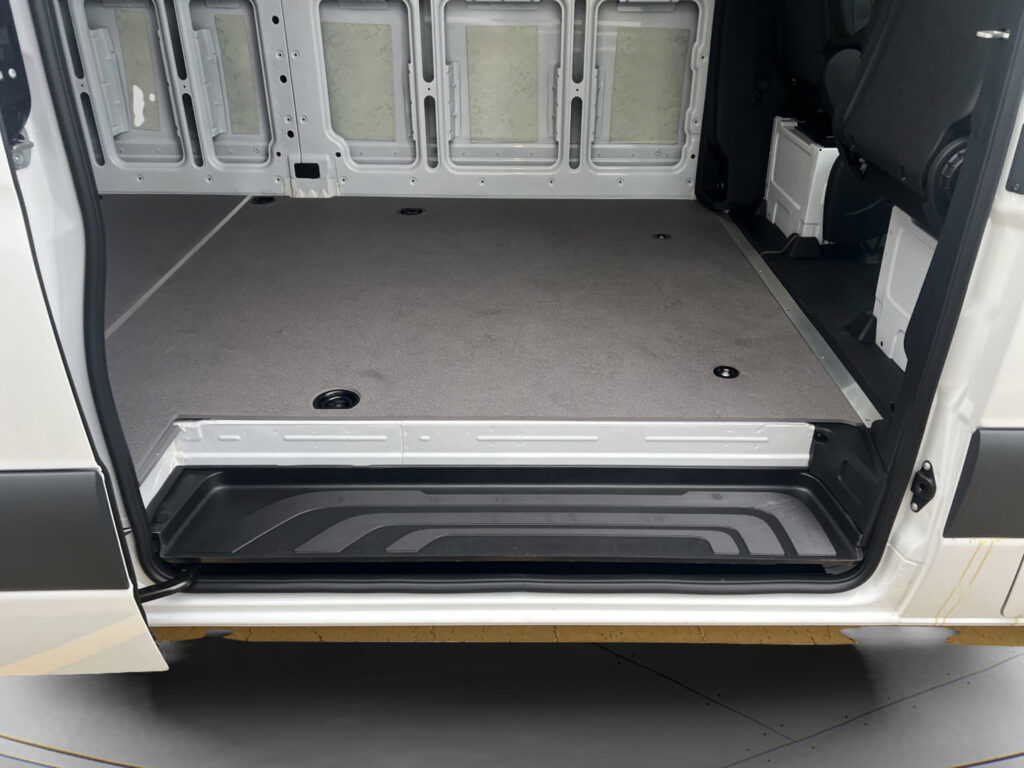2025 Mercedes-Benz Sprinter Cargo Van 2500