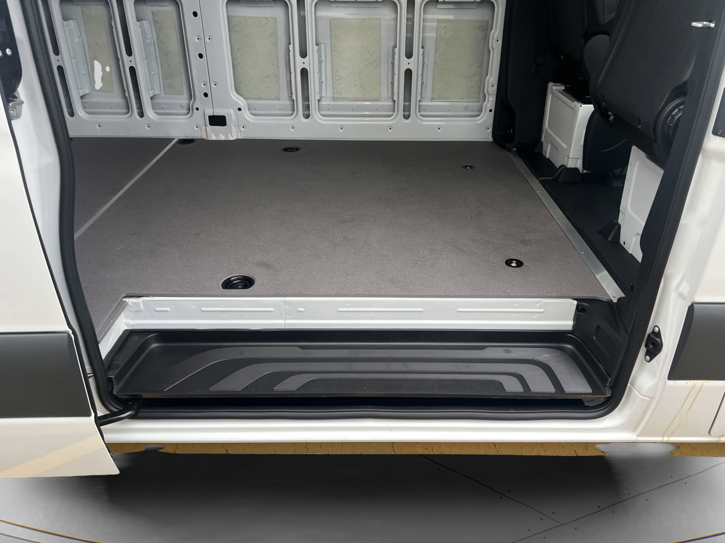 2025 Mercedes-Benz Sprinter Cargo Van 2500