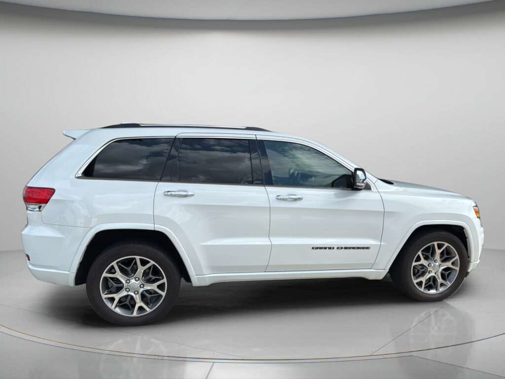 2020 Jeep Grand Cherokee Overland
