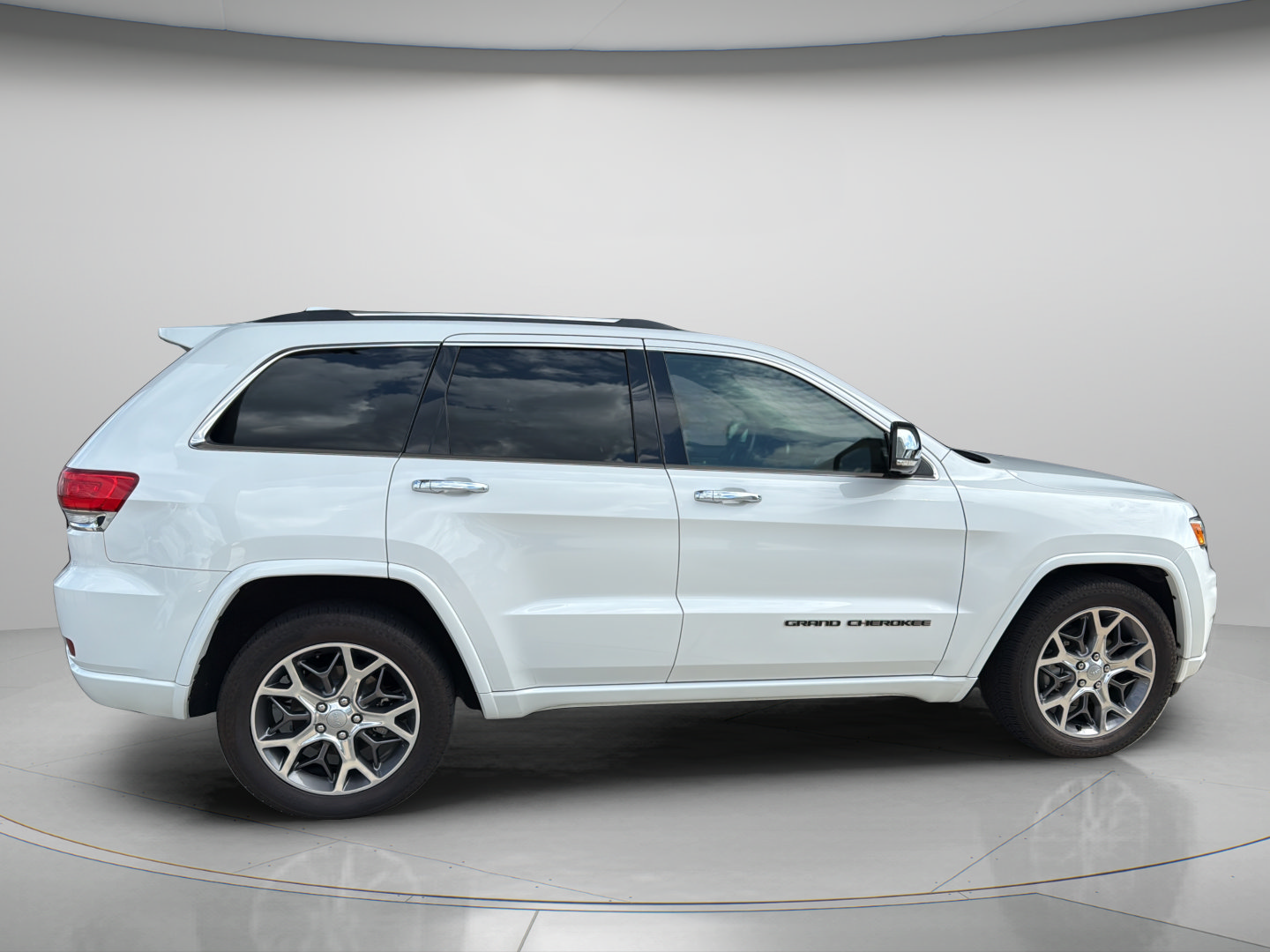 2020 Jeep Grand Cherokee Overland
