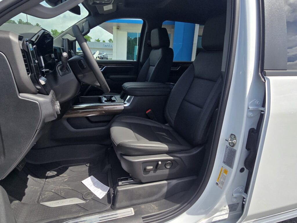 2026 Chevrolet Silverado 3500HD LT