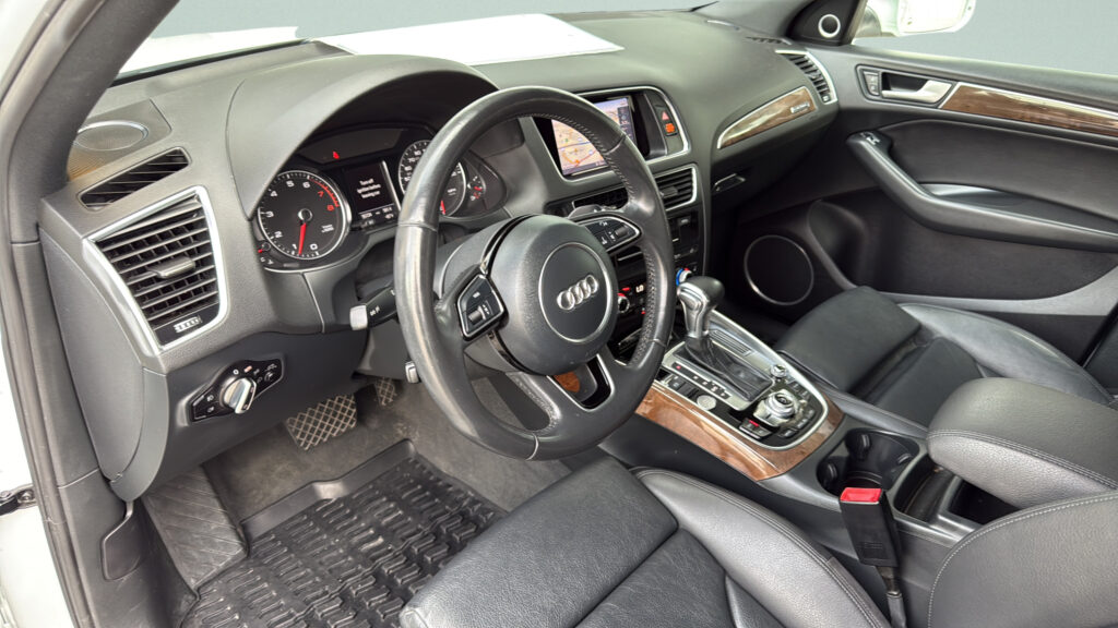2015 Audi Q5 Premium Plus