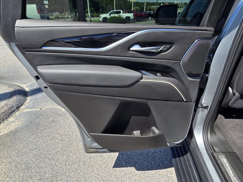 2024 Cadillac Escalade 4WD Sport