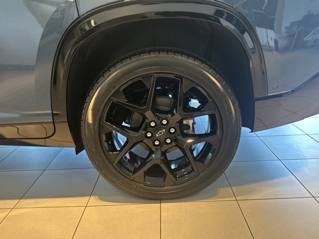 2026 Chevrolet Traverse FWD RS