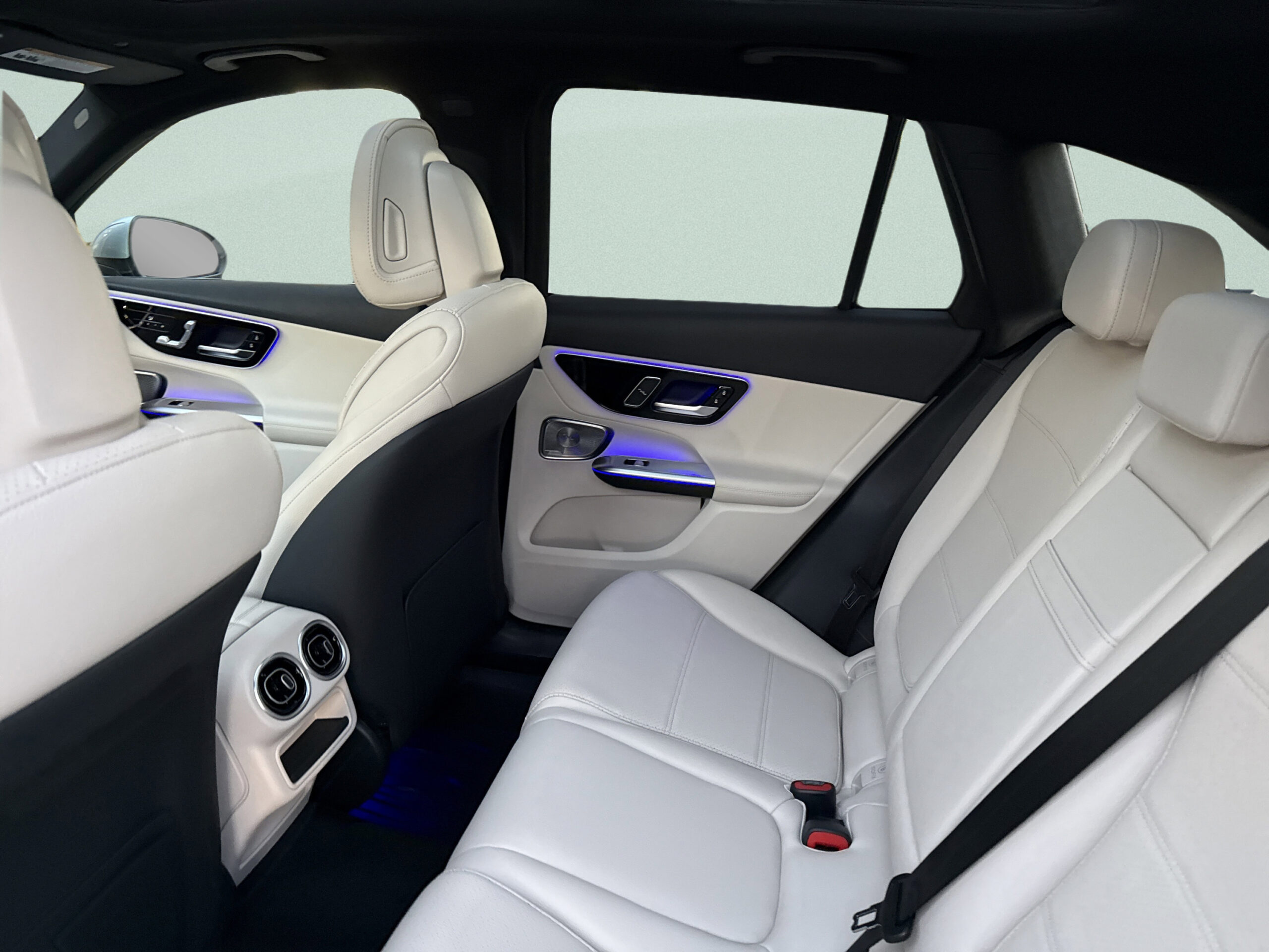 2026 Mercedes-Benz  GLC 300