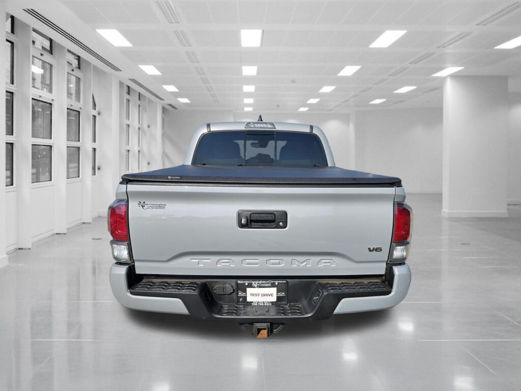 2021 Toyota Tacoma 2WD SR5