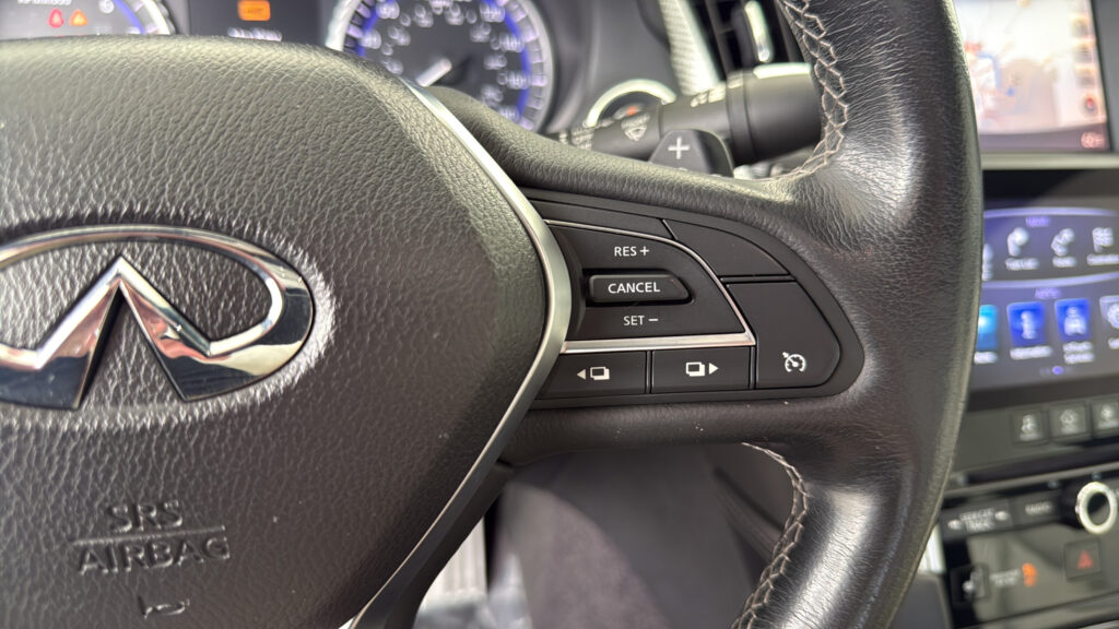 2018 INFINITI Q60 RED SPORT 400