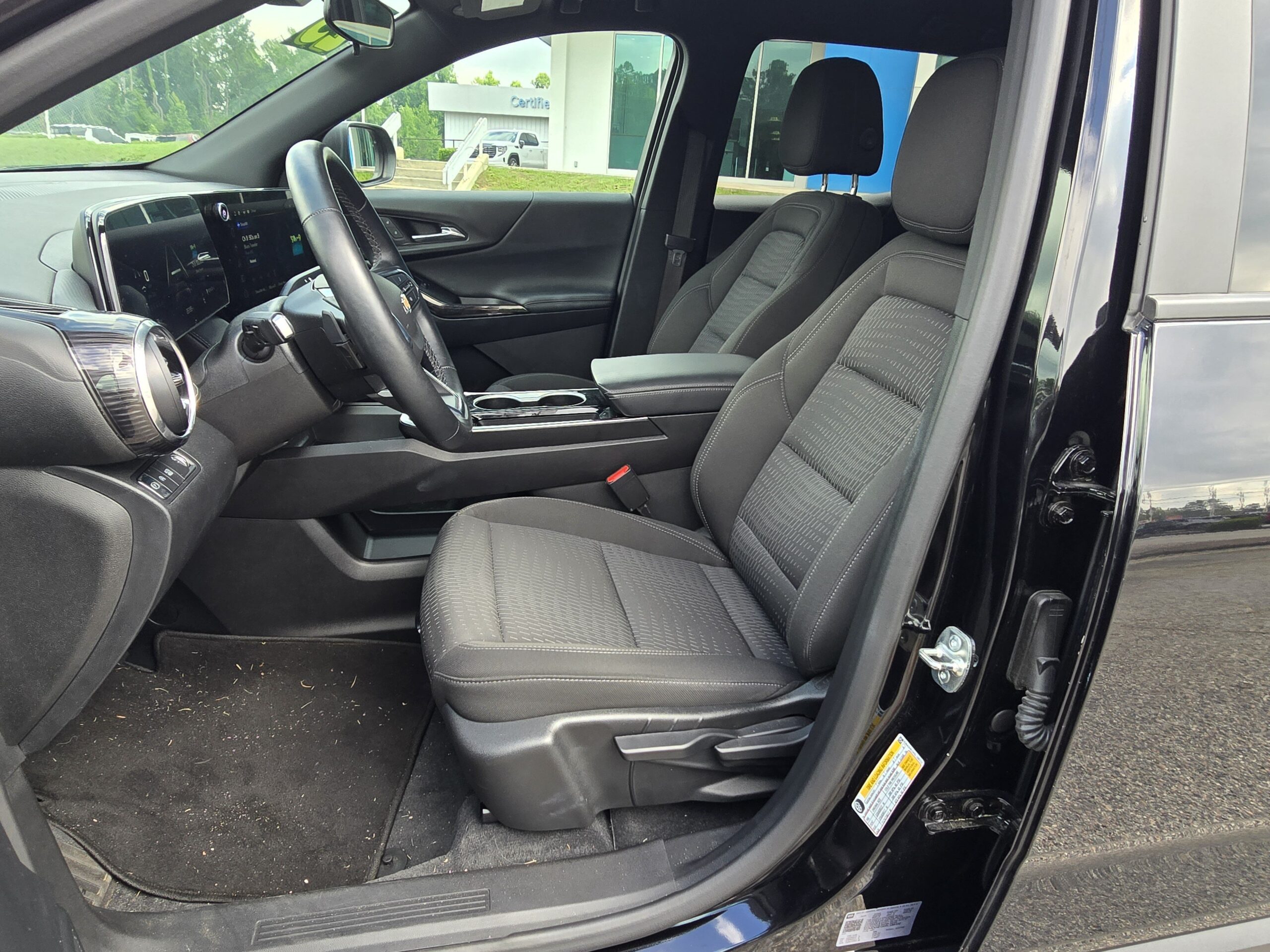 2025 Chevrolet Equinox FWD LT
