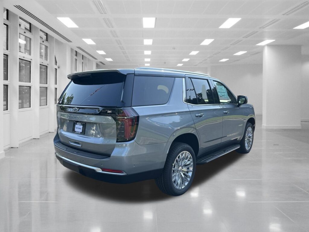 2026 Chevrolet Tahoe LS