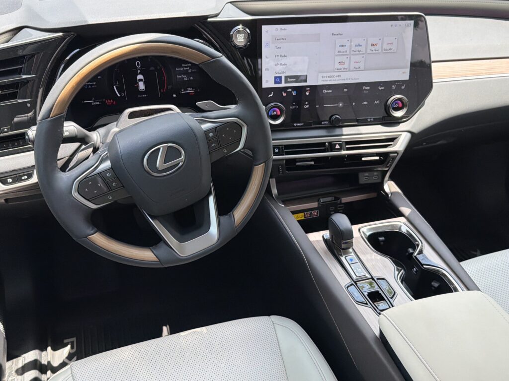 2025 Lexus RX