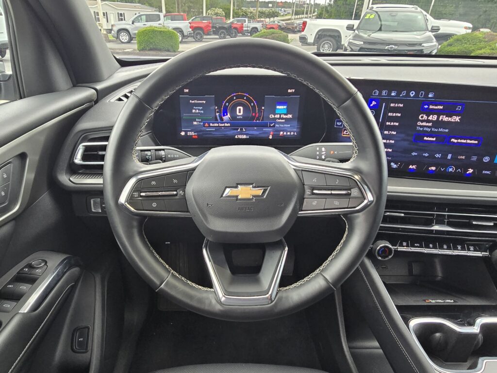 2025 Chevrolet Traverse FWD LT