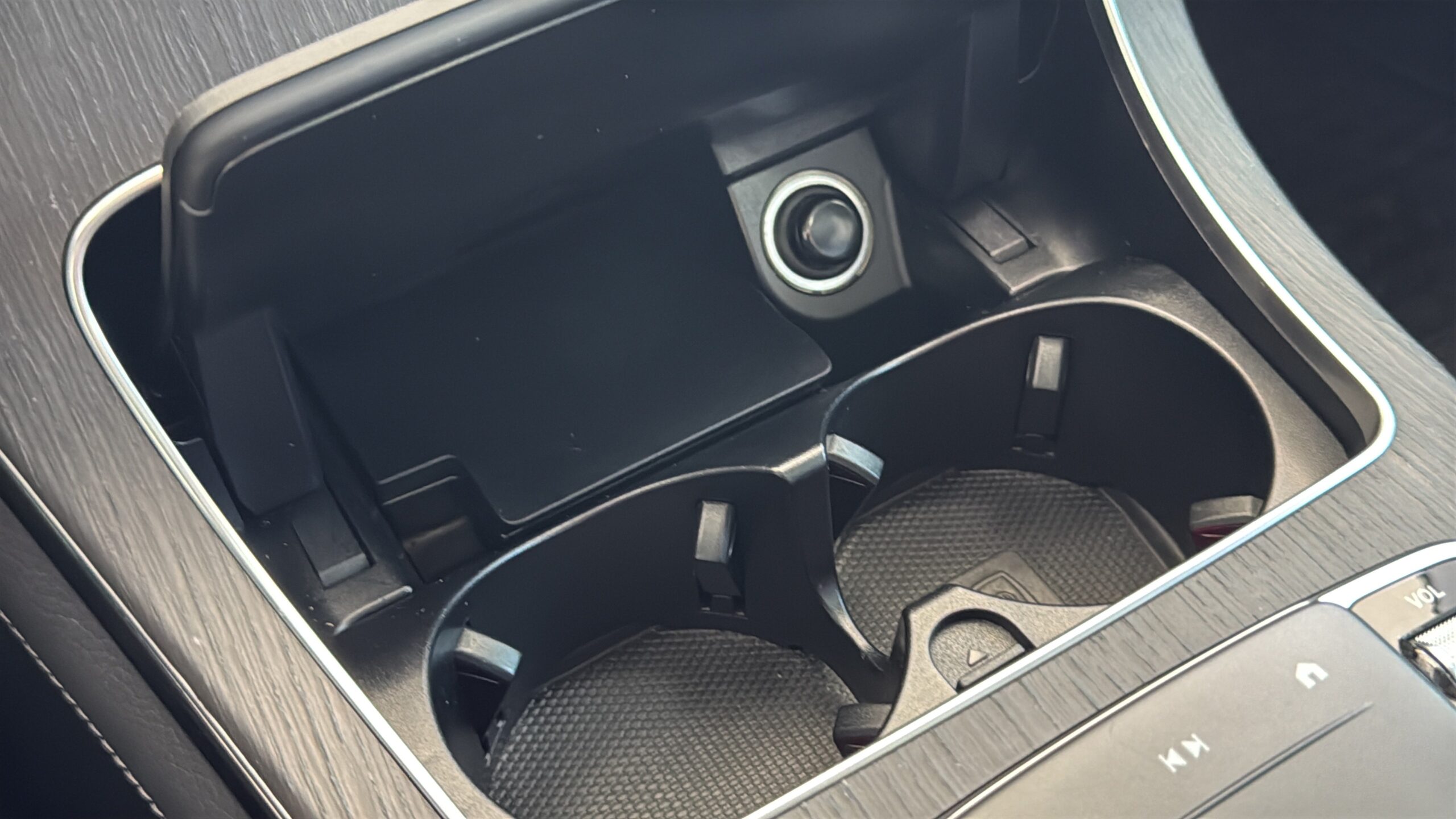 2021 Mercedes-Benz  GLC 300