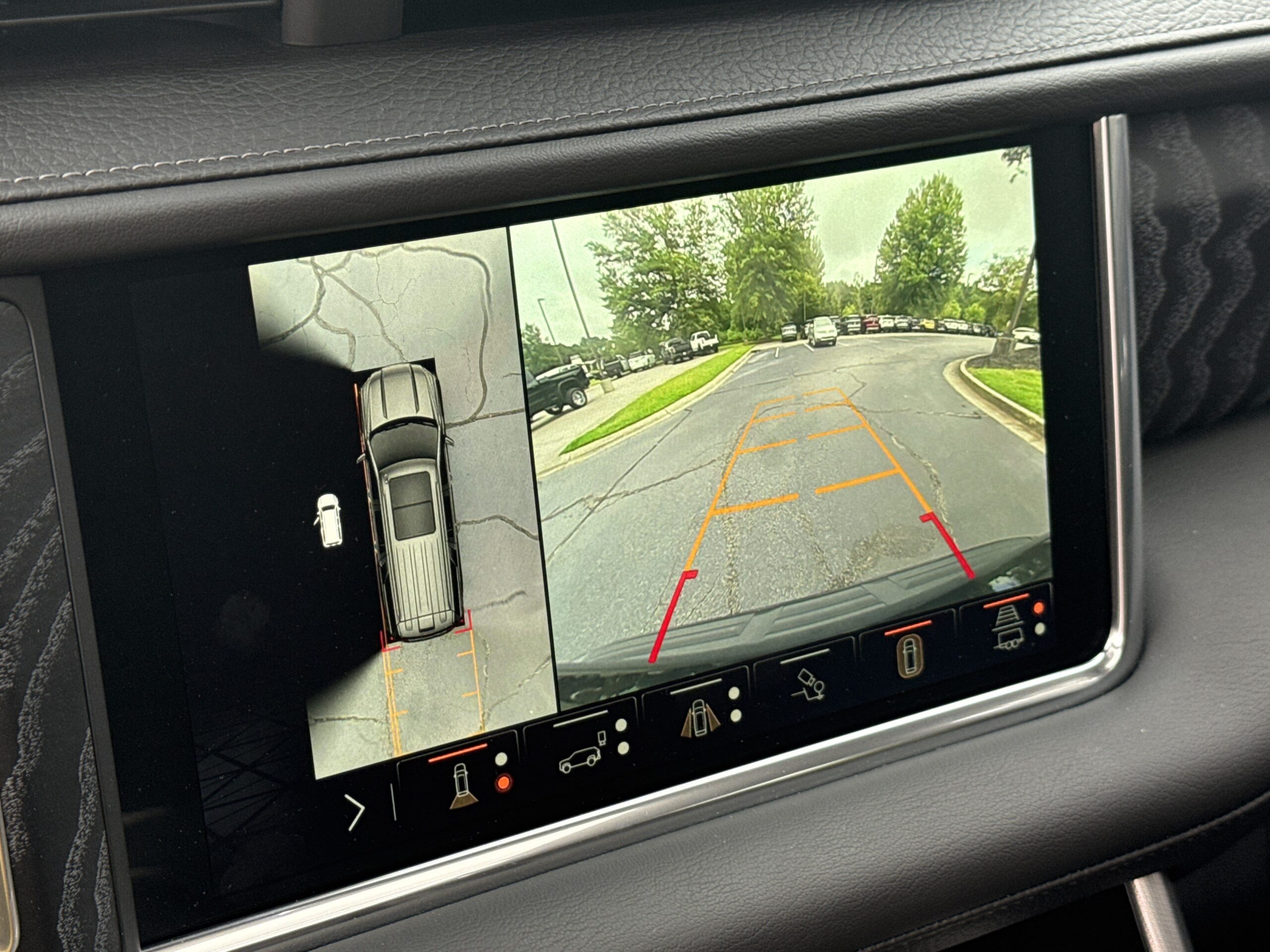 2024 GMC Yukon XL Denali