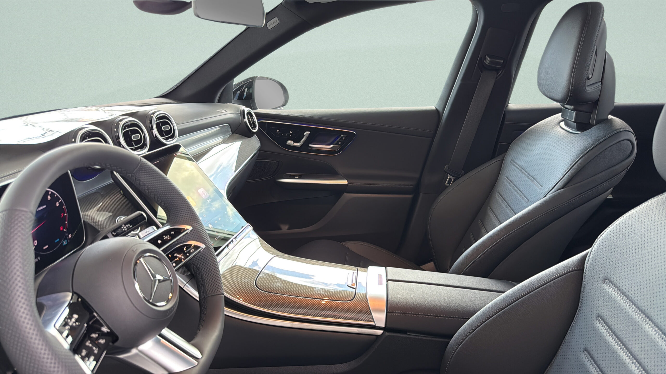 2026 Mercedes-Benz  GLC 300