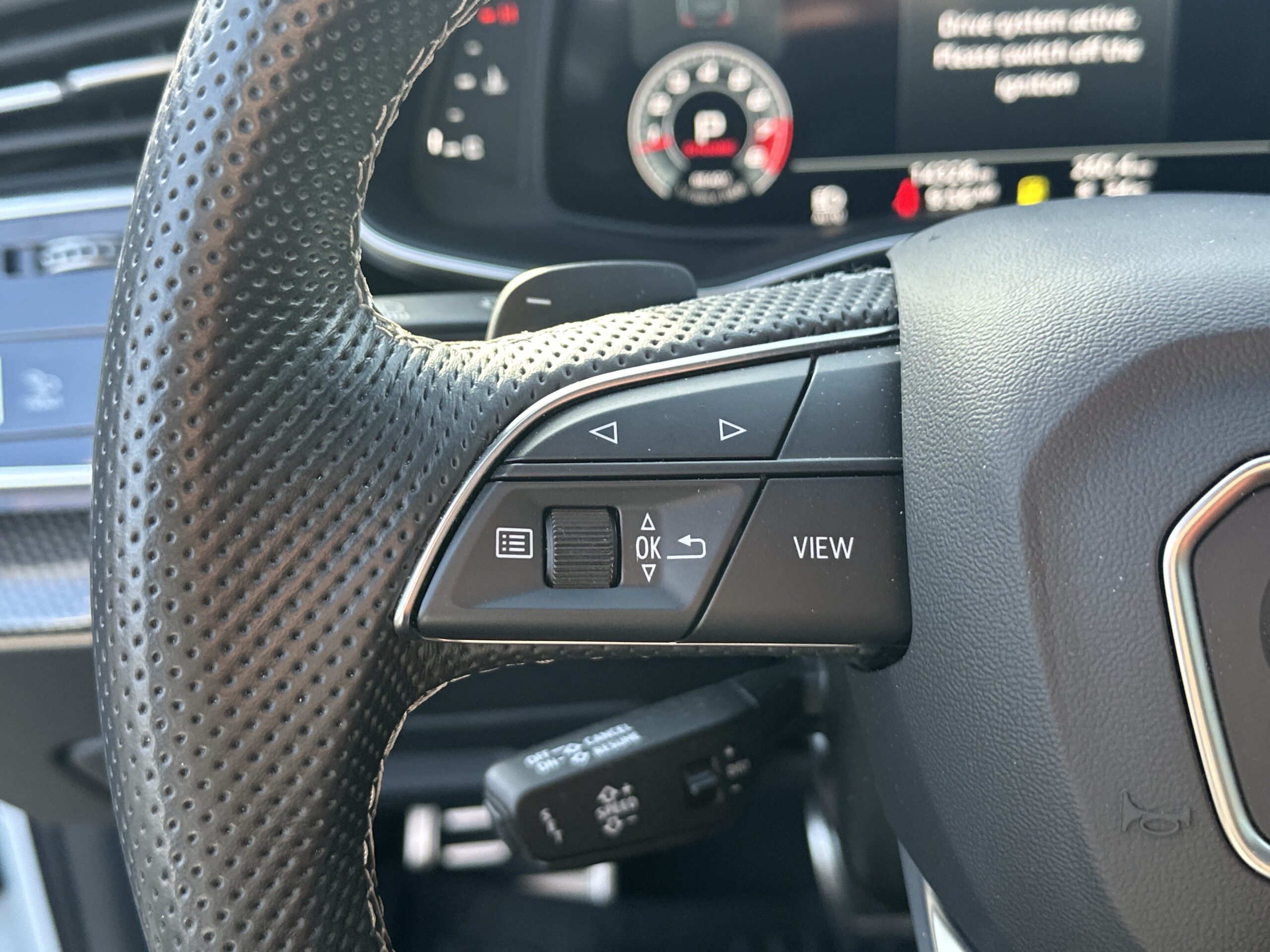 2023 Audi SQ7 Premium Plus