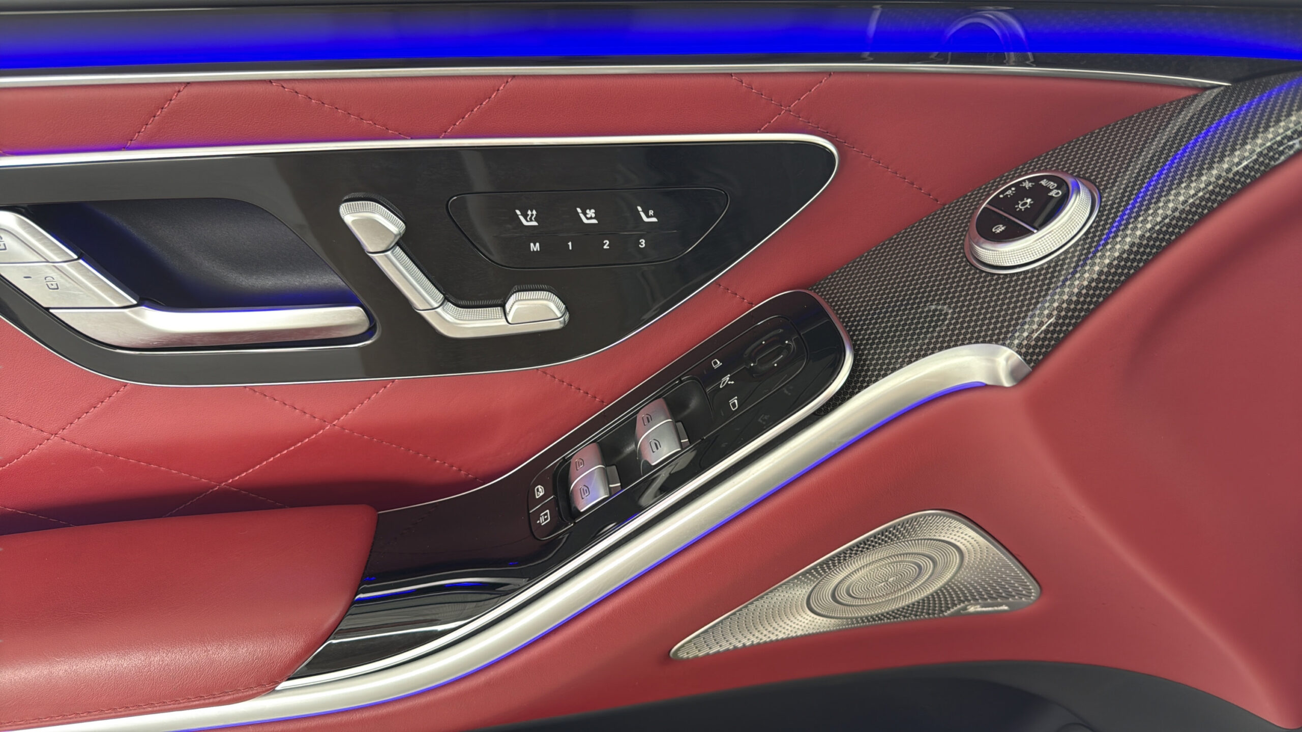 2023 Mercedes-Benz  S 580