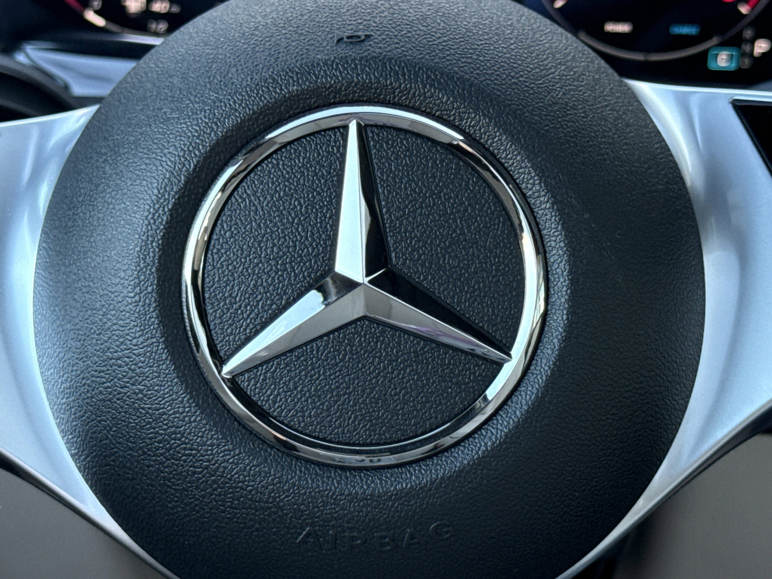 2026 Mercedes-Benz  GLB 250