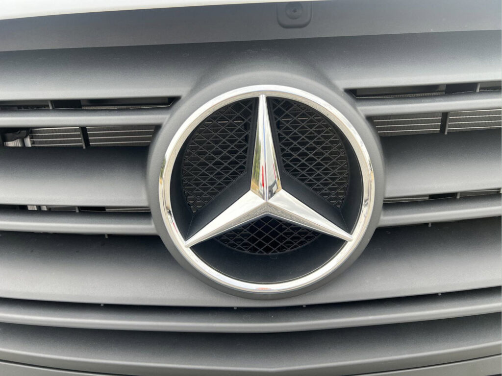 2025 Mercedes-Benz Sprinter Cargo Van 2500