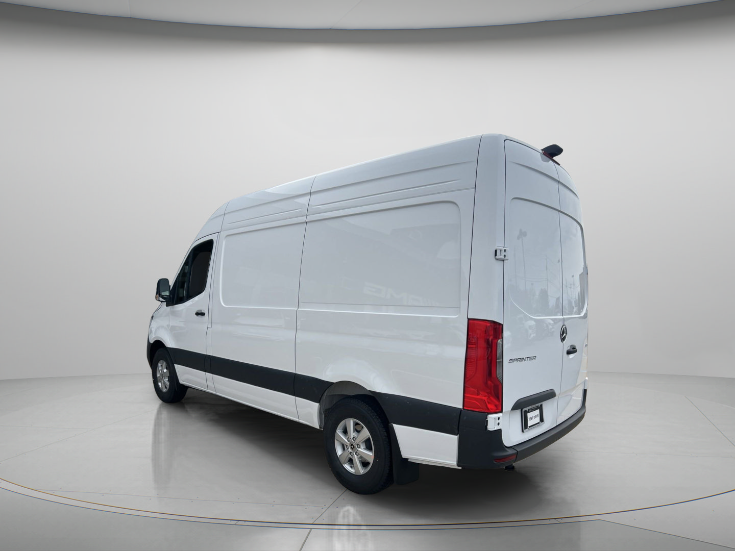2024 Mercedes-Benz Sprinter Cargo Van LEONARD OUTFITTER 2500