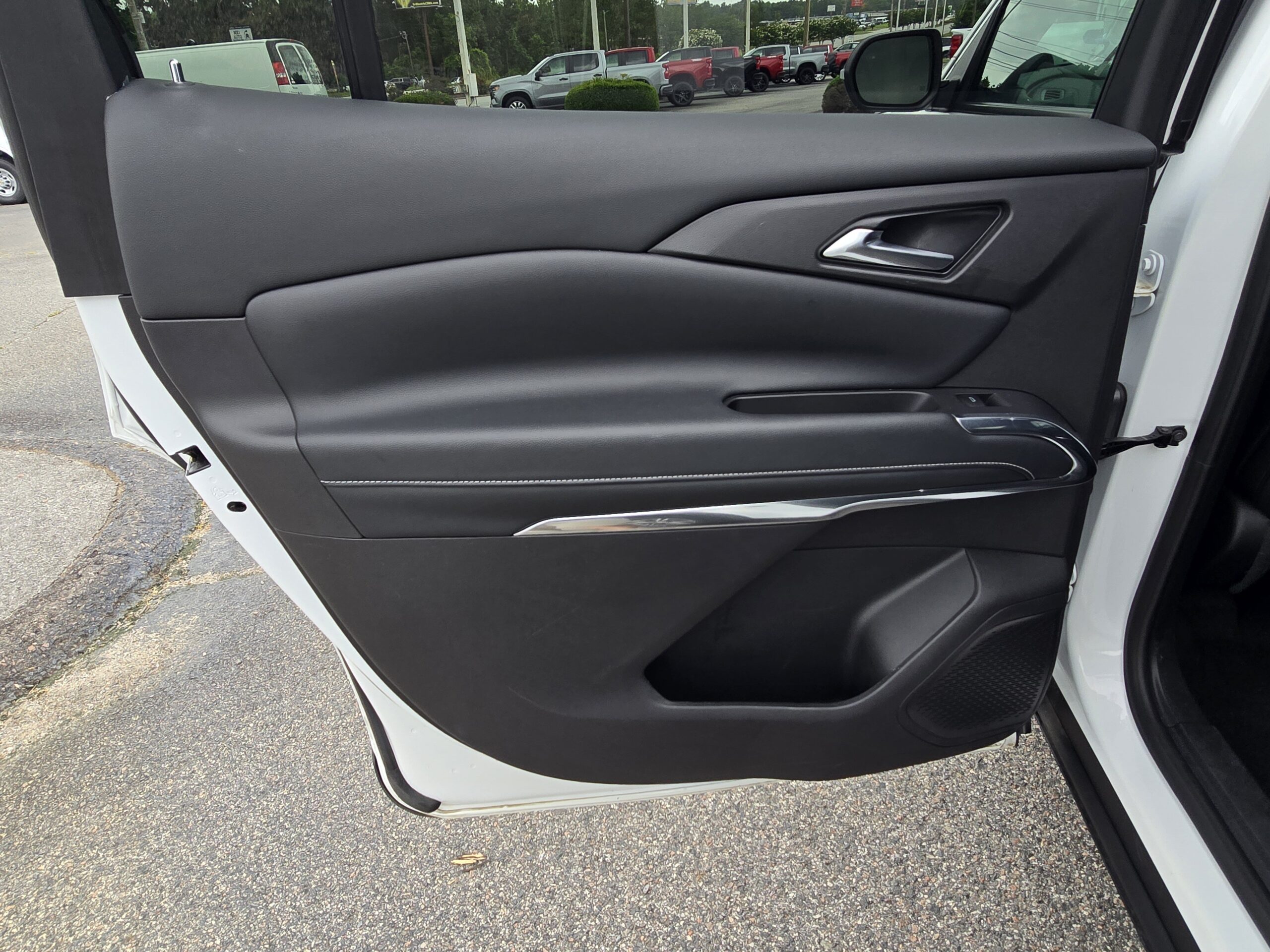 2025 Chevrolet Traverse FWD LT